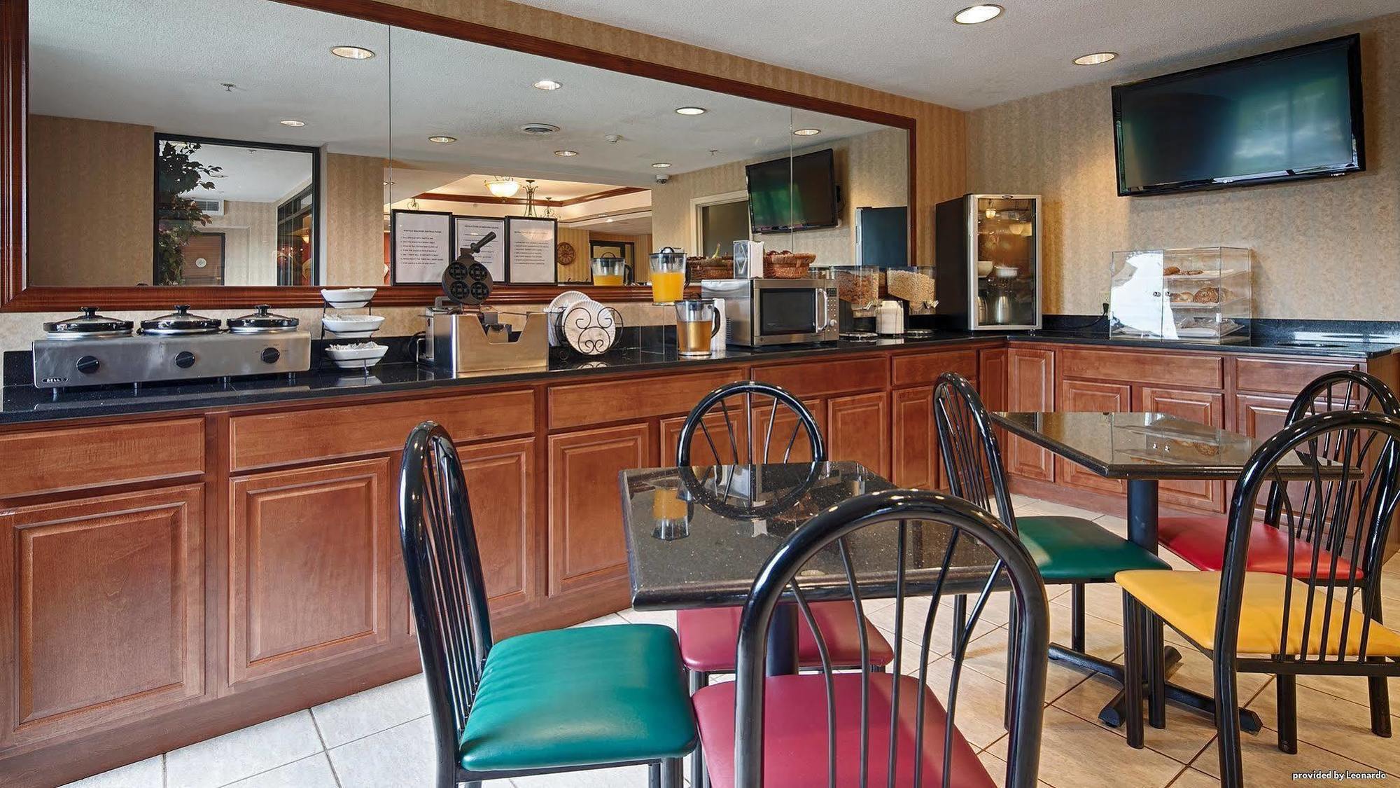 Best Western Plus Huntersville Exterior foto